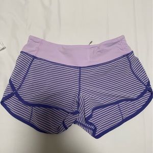 Lululemon 2.5 inch speed up shorts